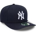 kapa-zaobljena-mornarsko-plava-snapback-9seventy-stretch-snap-player-replica-new-york-yankees-mlb-new-era
