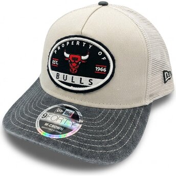 Kapa zaobljena bež snapback 9FORTY M-Crown A Frame Fray Chicago Bulls NBA New Era