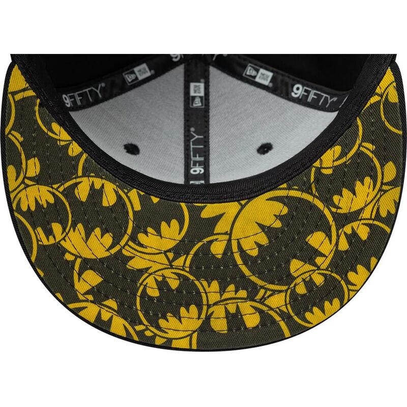 kapa-ravna-siva-snapback-za-djecu-9fifty-piping-batman-dc-comics-new-era