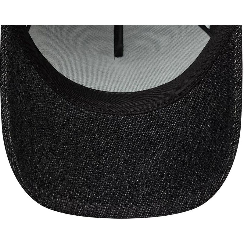 kapa-zaobljena-crna-snapback-a-frame-patch-denim-new-era
