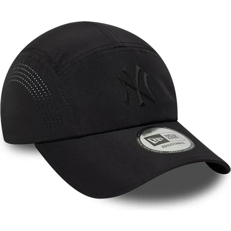 kapa-zaobljena-crna-snapback-runner-tech-midi-new-york-yankees-mlb-new-era