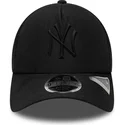 kapa-zaobljena-crna-snapback-9forty-apex-sporty-new-york-yankees-mlb-new-era