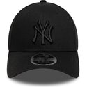 kapa-zaobljena-crna-snapback-9forty-m-crown-new-york-yankees-mlb-new-era