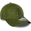 kapa-zaobljena-zelena-podesiv-9forty-m-crown-cord-new-york-yankees-mlb-new-era