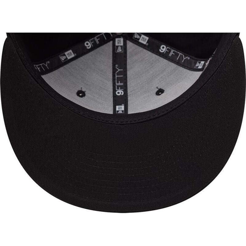 kapa-ravna-crna-snapback-9fifty-outdoor-icon-new-york-yankees-mlb-new-era