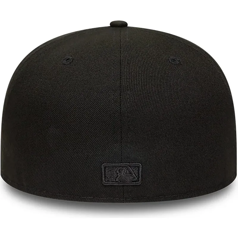 kapa-ravna-crna-prilagodena-59fifty-chicago-white-sox-mlb-new-era