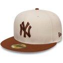 kapa-ravna-smeda-prilagodena-59fifty-league-essential-new-york-yankees-mlb-new-era