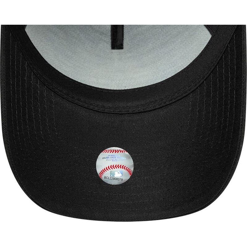 kapa-zaobljena-crna-snapback-dorado-e-frame-metallic-outline-new-york-yankees-mlb-new-era