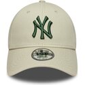 kapa-zaobljena-bez-podesiv-9forty-league-essential-new-york-yankees-mlb-new-era