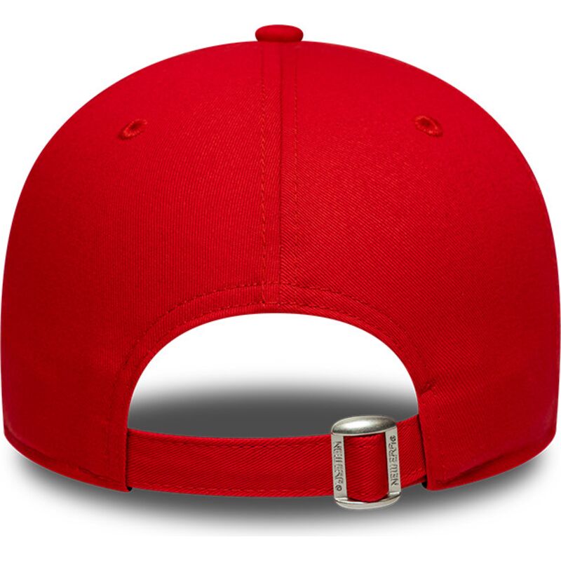 kapa-zaobljena-crvena-podesiv-9forty-outline-chicago-bulls-nba-new-era kapa-zaobljena-crvena-podesiv-9forty-outline-chicago-bulls-nba-new-era