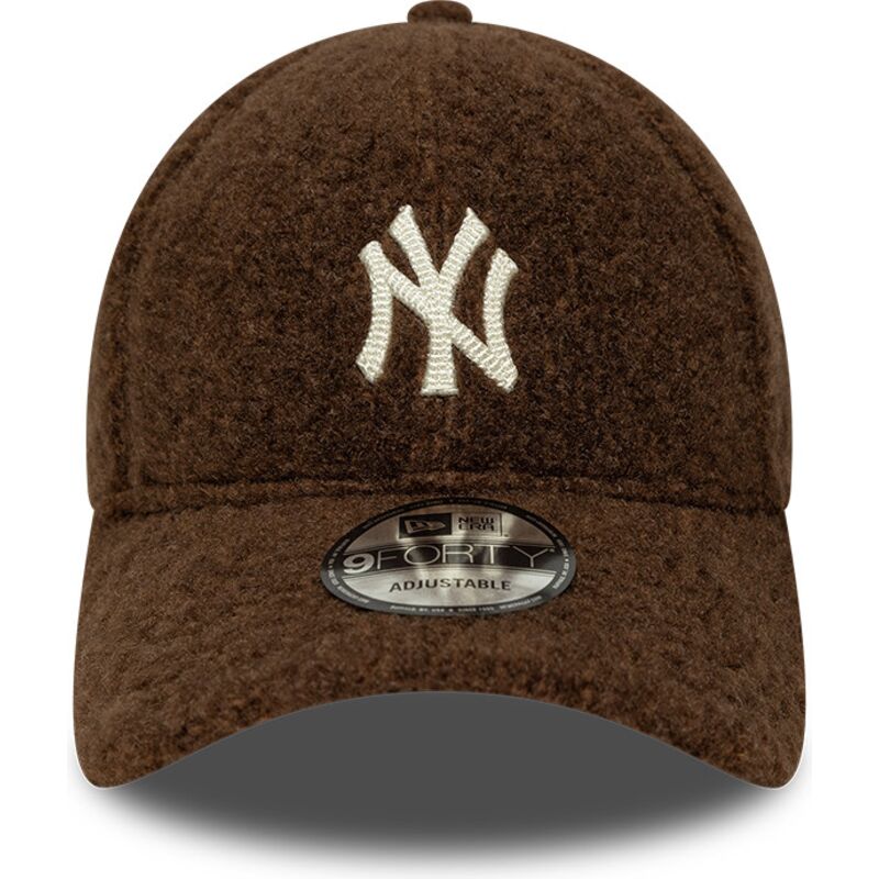 kapa-zaobljena-smeda-snapback-9forty-winter-borg-new-york-yankees-mlb-new-era kapa-zaobljena-smeda-snapback-9forty-winter-borg-new-york-yankees-mlb-new-era