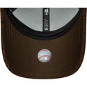 kapa-zaobljena-smeda-snapback-9forty-winter-borg-new-york-yankees-mlb-new-era