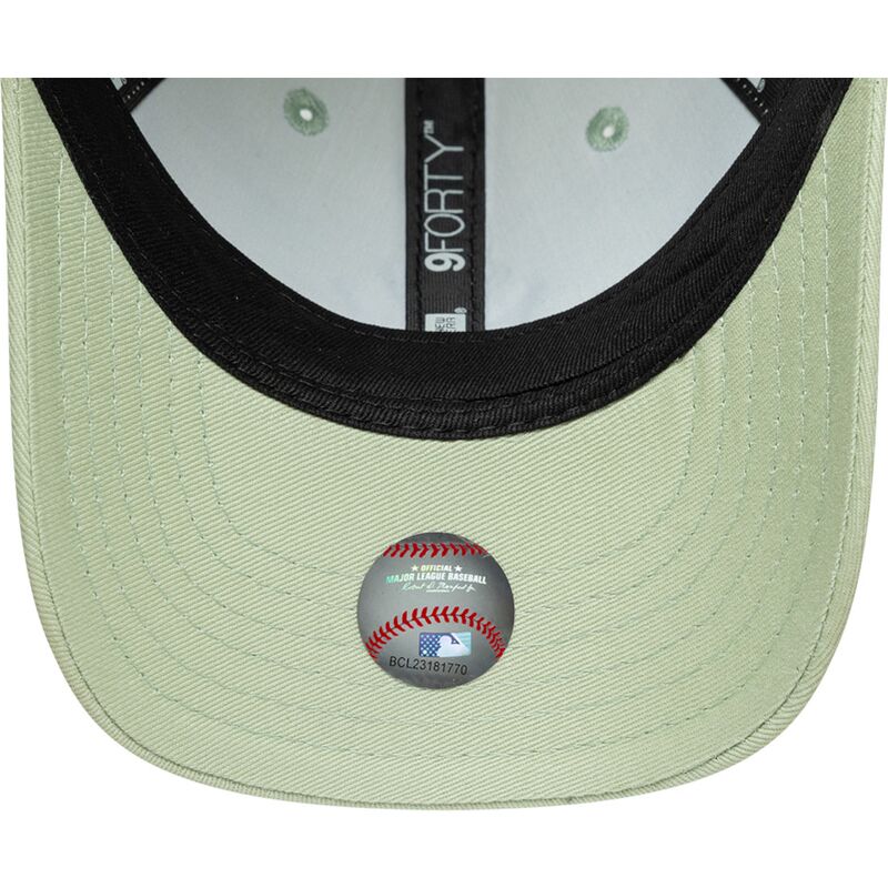 kapa-zaobljena-zelena-podesiv-za-djecu-9forty-dino-icon-new-york-yankees-mlb-new-era