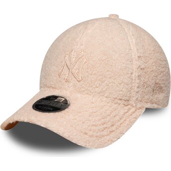 Kapa zaobljena ružičasta snapback za djecu rosa 9FORTY M-Crown Winter Borg New York Yankees MLB New Era