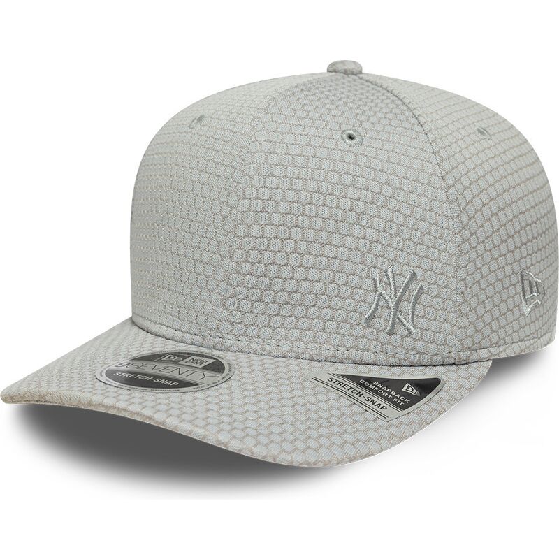 kapa-zaobljena-siva-snapback-9seventy-stretch-snap-mesh-flawless-new-york-yankees-mlb-new-era kapa-zaobljena-siva-snapback-9seventy-stretch-snap-mesh-flawless-new-york-yankees-mlb-new-era