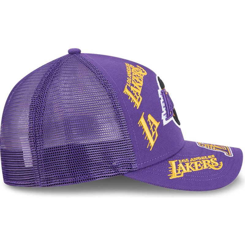 kapa-zaobljena-ljubicasta-snapback-9forty-m-crown-a-frame-all-over-los-angeles-lakers-nba-new-era kapa-zaobljena-ljubicasta-snapback-9forty-m-crown-a-frame-all-over-los-angeles-lakers-nba-new-era