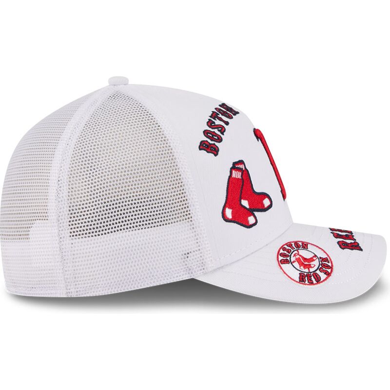 kapa-zaobljena-bijela-snapback-9forty-m-crown-a-frame-all-over-boston-red-sox-mlb-new-era