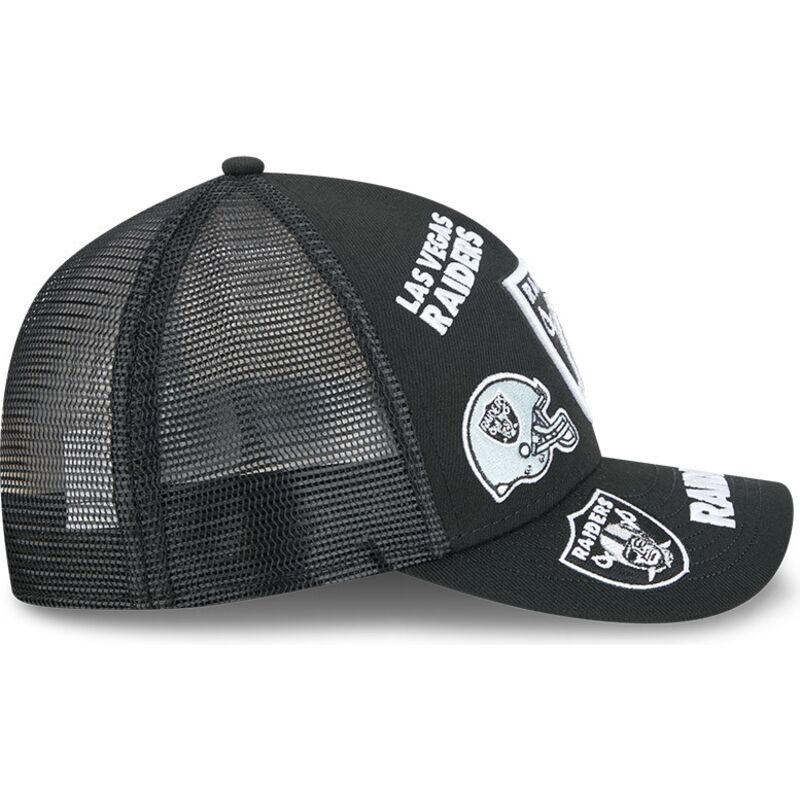 kapa-zaobljena-crna-snapback-9forty-m-crown-a-frame-all-over-las-vegas-raiders-nfl-new-era kapa-zaobljena-crna-snapback-9forty-m-crown-a-frame-all-over-las-vegas-raiders-nfl-new-era