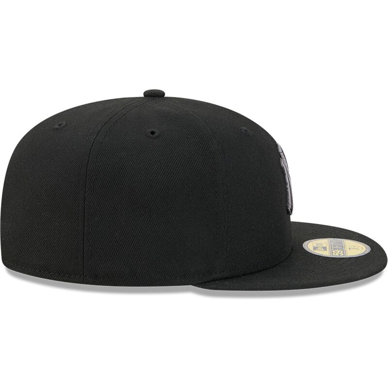 kapa-ravna-crna-prilagodena-59fifty-side-script-new-york-yankees-mlb-new-era