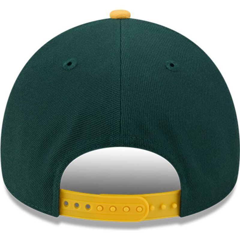 kapa-zaobljena-zelena-snapback-9forty-a-frame-na-lifestyle-f1-oakland-athletics-mlb-new-era