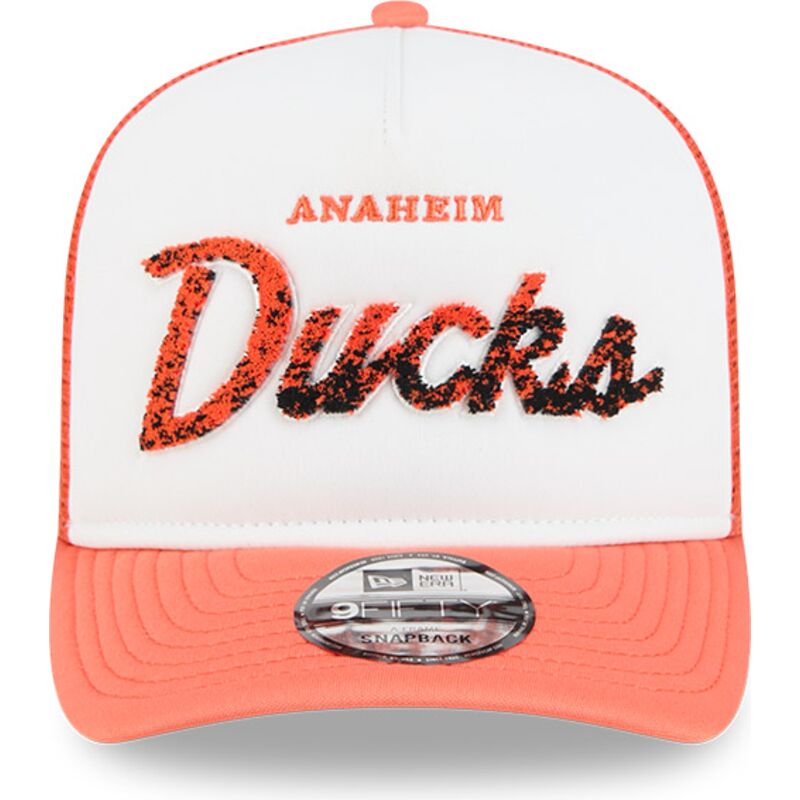 kapa-zaobljena-narancasta-snapback-9fifty-a-frame-na-lifestyle-f1-anaheim-ducks-nhl-new-era