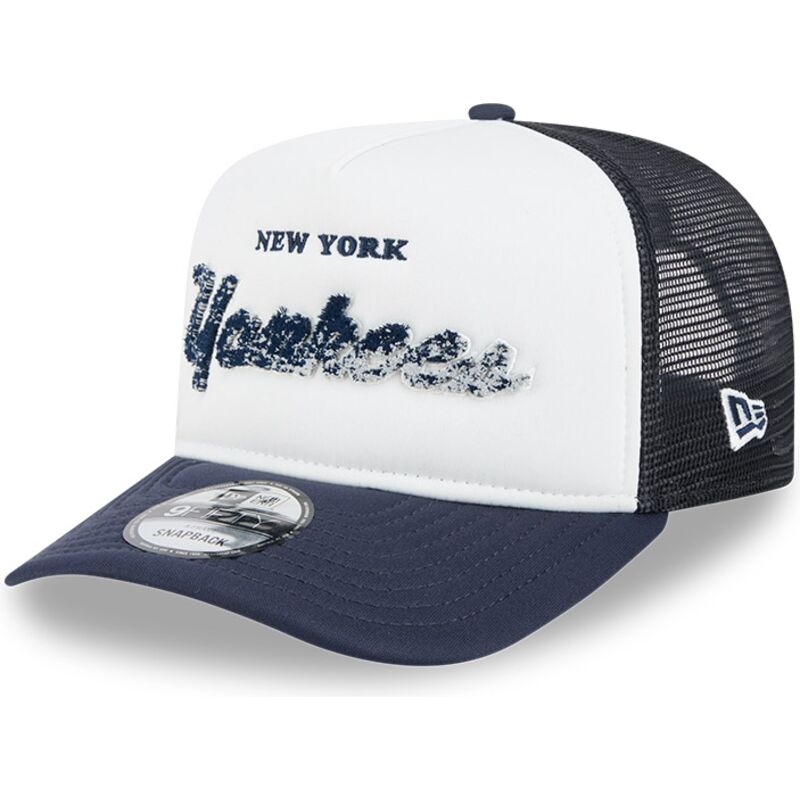 kapa-zaobljena-mornarsko-plava-snapback-9fifty-a-frame-na-lifestyle-f1-new-york-yankees-mlb-new-era
