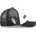 kapa-zaobljena-crna-snapback-9fifty-a-frame-na-lifestyle-f1-chicago-white-sox-mlb-new-era