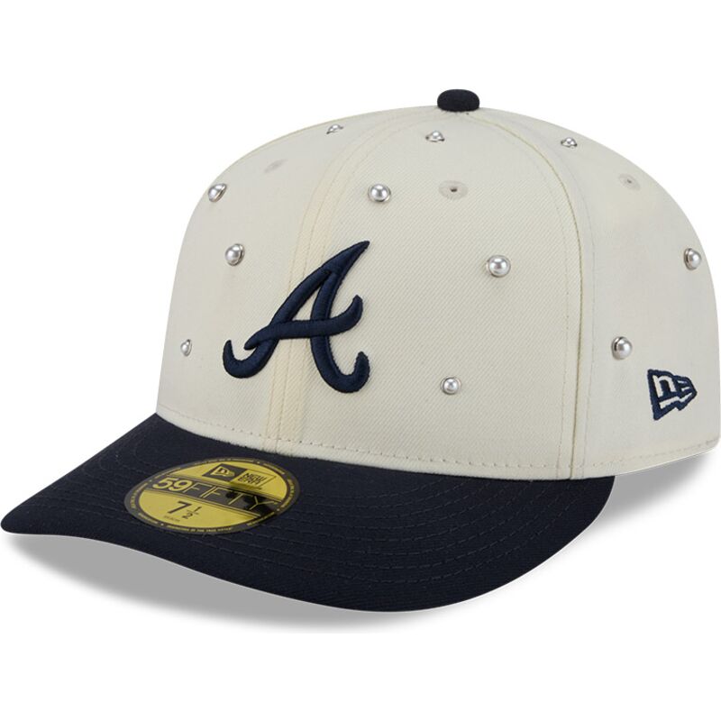 kapa-zaobljena-bez-prilagodena-59fifty-beads-na-lifestyle-f1-atlanta-braves-mlb-new-era kapa-zaobljena-bez-prilagodena-59fifty-beads-na-lifestyle-f1-atlanta-braves-mlb-new-era