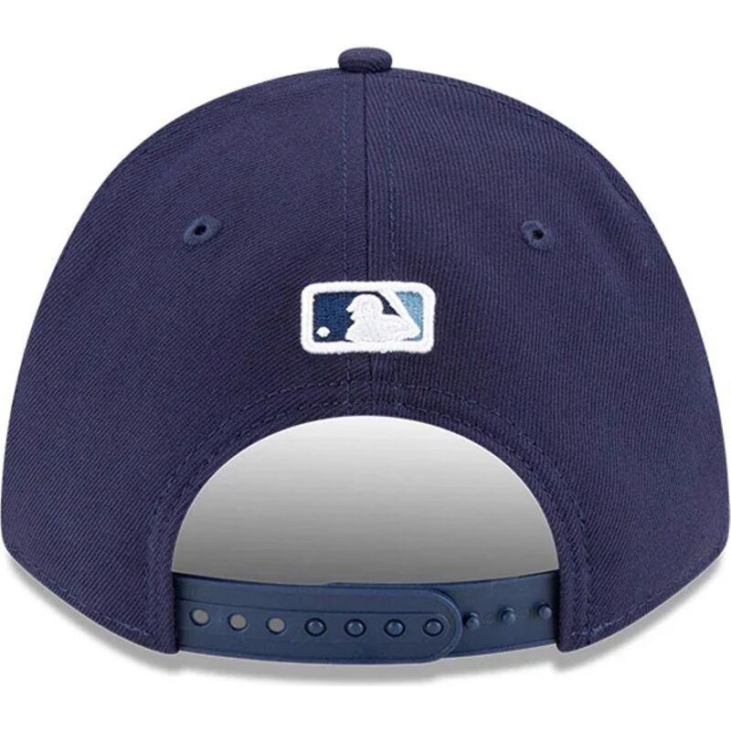 kapa-zaobljena-mornarsko-plava-snapback-9forty-m-crown-player-replica-tampa-bay-rays-mlb-new-era kapa-zaobljena-mornarsko-plava-snapback-9forty-m-crown-player-replica-tampa-bay-rays-mlb-new-era