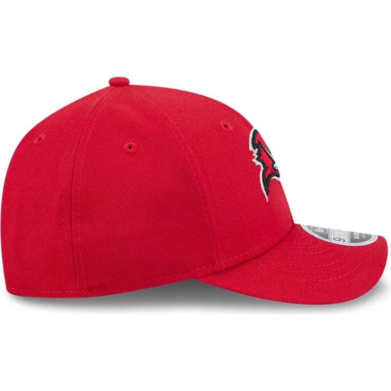 kapa-zaobljena-smeda-snapback-9forty-m-crown-team-tampa-bay-buccaneers-nfl-new-era