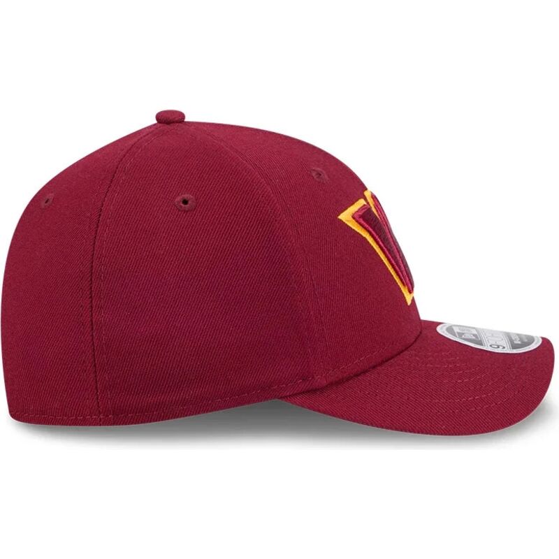 kapa-zaobljena-crvena-snapback-9forty-m-crown-team-washington-commanders-nfl-new-era