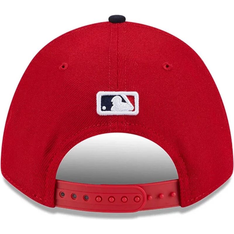 kapa-zaobljena-crvena-snapback-9forty-m-crown-player-replica-cleveland-guardians-mlb-new-era