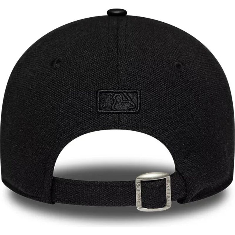 kapa-zaobljena-crna-podesiv-9forty-m-crown-a-frame-fabric-mix-new-york-yankees-mlb-new-era kapa-zaobljena-crna-podesiv-9forty-m-crown-a-frame-fabric-mix-new-york-yankees-mlb-new-era