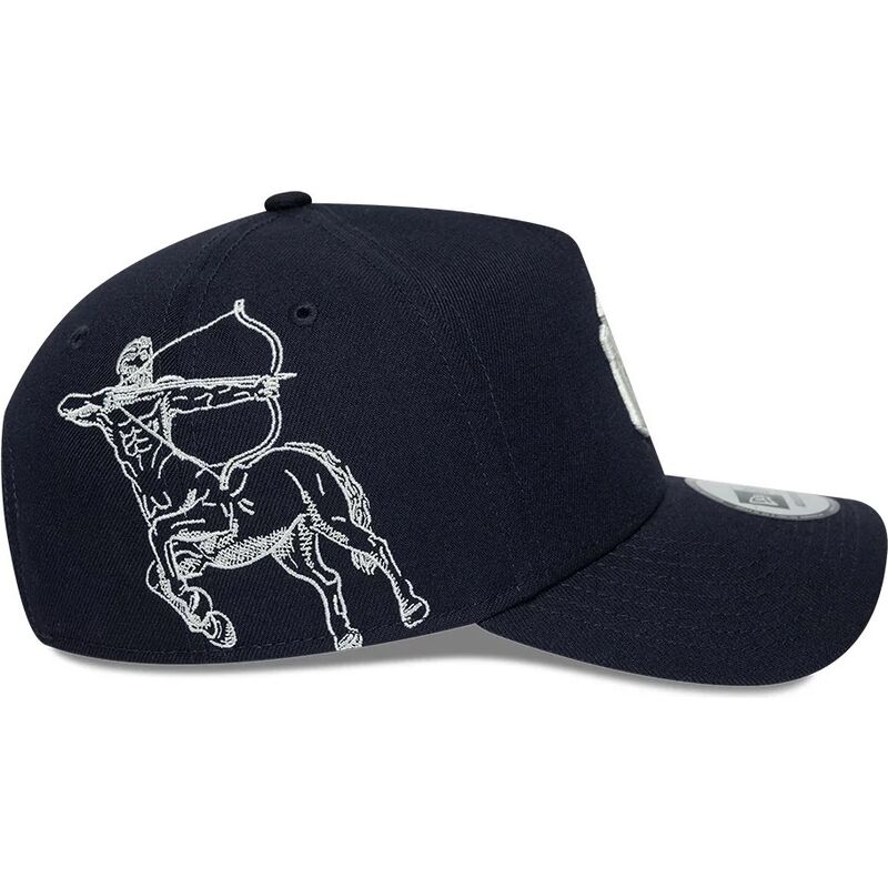 kapa-zaobljena-mornarsko-plava-snapback-9forty-e-frame-mythical-icon-new-york-yankees-mlb-new-era
