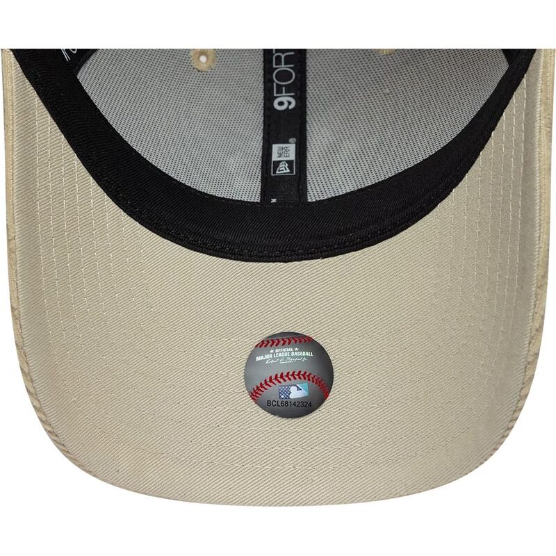 kapa-zaobljena-bez-snapback-9forty-entry-cord-new-york-yankees-mlb-new-era
