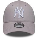 kapa-zaobljena-ljubicasta-podesiv-za-djecu-9forty-league-essential-new-york-yankees-mlb-new-era