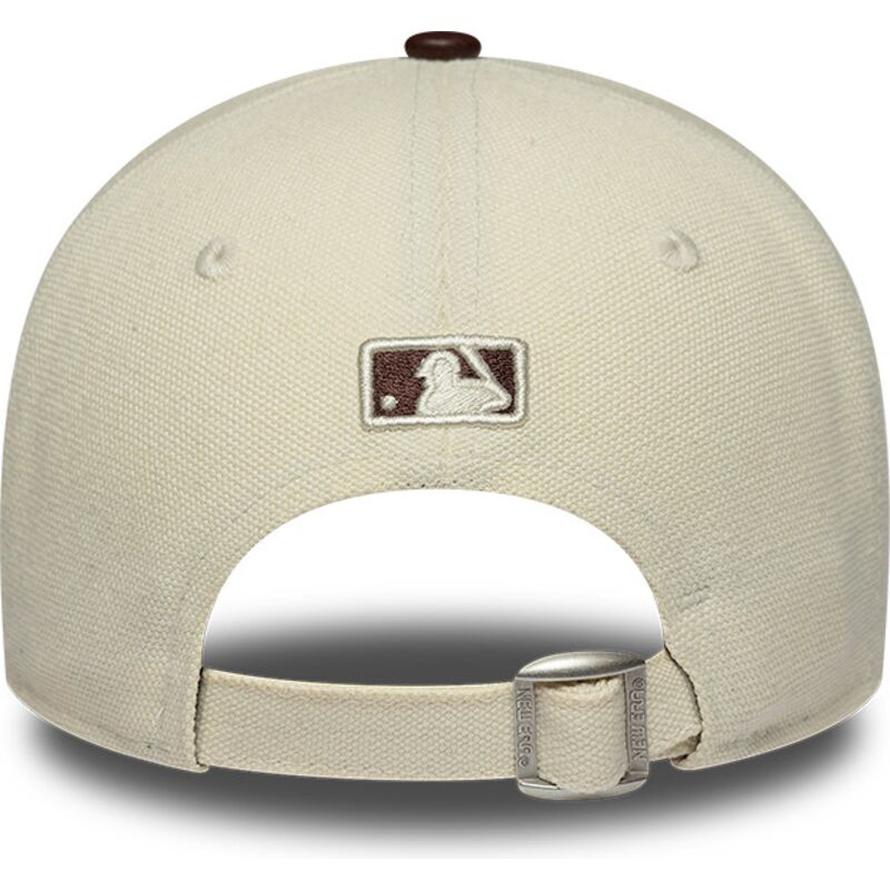 kapa-zaobljena-bez-podesiv-9forty-m-crown-fabric-mix-new-york-yankees-mlb-new-era
