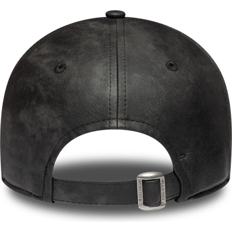 kapa-zaobljena-crna-podesiv-9twenty-washed-pu-new-york-yankees-mlb-new-era kapa-zaobljena-crna-podesiv-9twenty-washed-pu-new-york-yankees-mlb-new-era