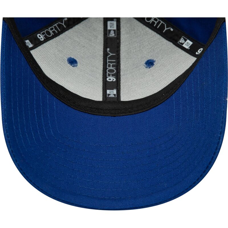 kapa-zaobljena-plava-snapback-9forty-chelsea-football-club-chelsea-football-club-premier-league-new-era kapa-zaobljena-plava-snapback-9forty-chelsea-football-club-chelsea-football-club-premier-league-new-era