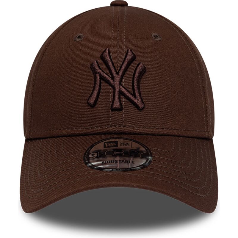 kapa-zaobljena-smeda-podesiv-9forty-league-essential-new-york-yankees-mlb-new-era