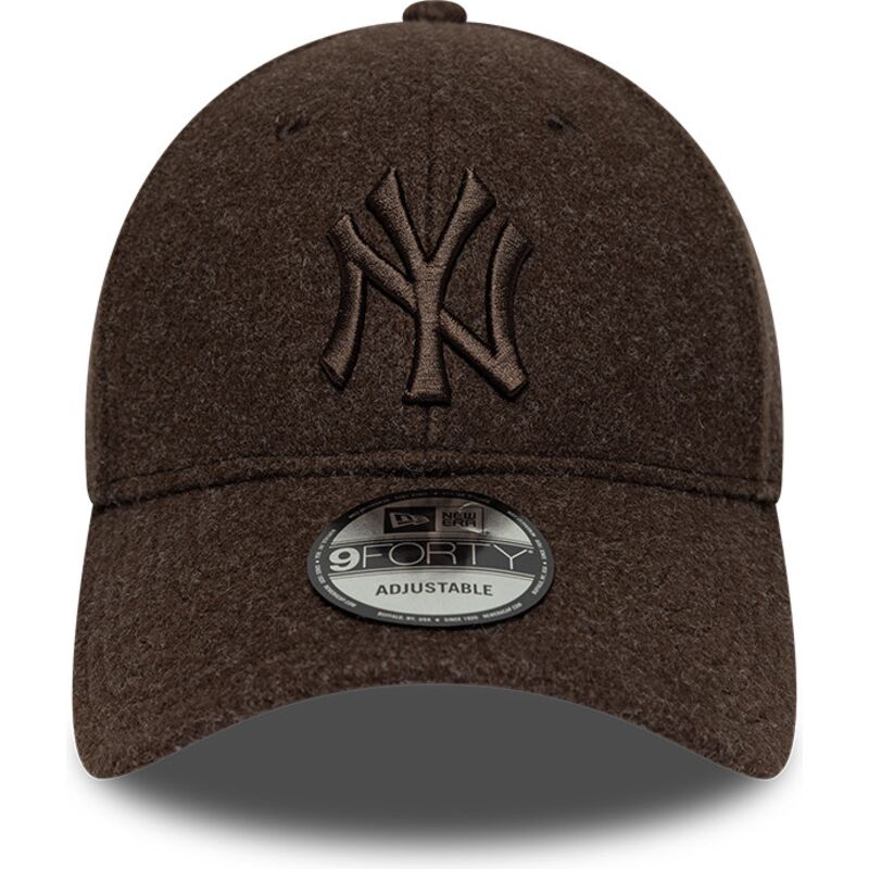 kapa-zaobljena-smeda-snapback-9forty-winter-new-york-yankees-mlb-new-era