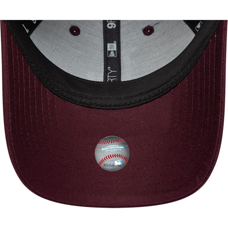 kapa-zaobljena-crvena-podesiv-rosa-9forty-metallic-los-angeles-dodgers-mlb-new-era kapa-zaobljena-crvena-podesiv-rosa-9forty-metallic-los-angeles-dodgers-mlb-new-era