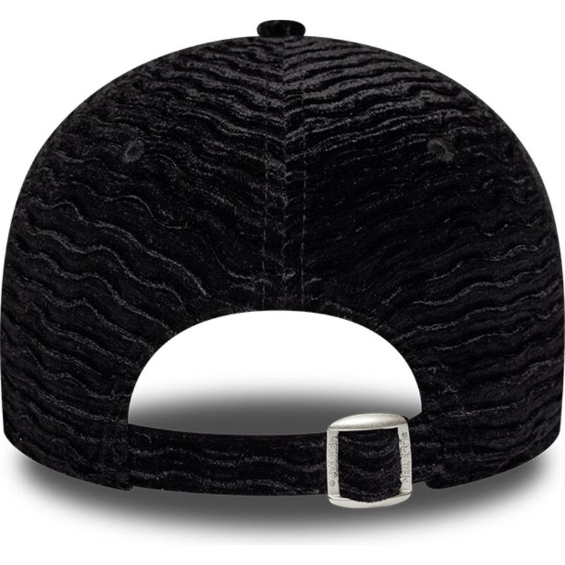kapa-zaobljena-crna-podesiv-9forty-velour-new-york-yankees-mlb-new-era