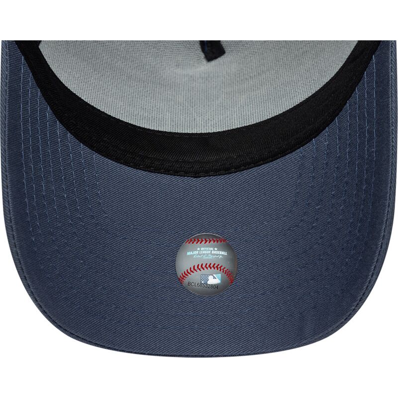 kapa-zaobljena-plava-snapback-9forty-e-frame-league-essential-new-york-yankees-mlb-new-era kapa-zaobljena-plava-snapback-9forty-e-frame-league-essential-new-york-yankees-mlb-new-era