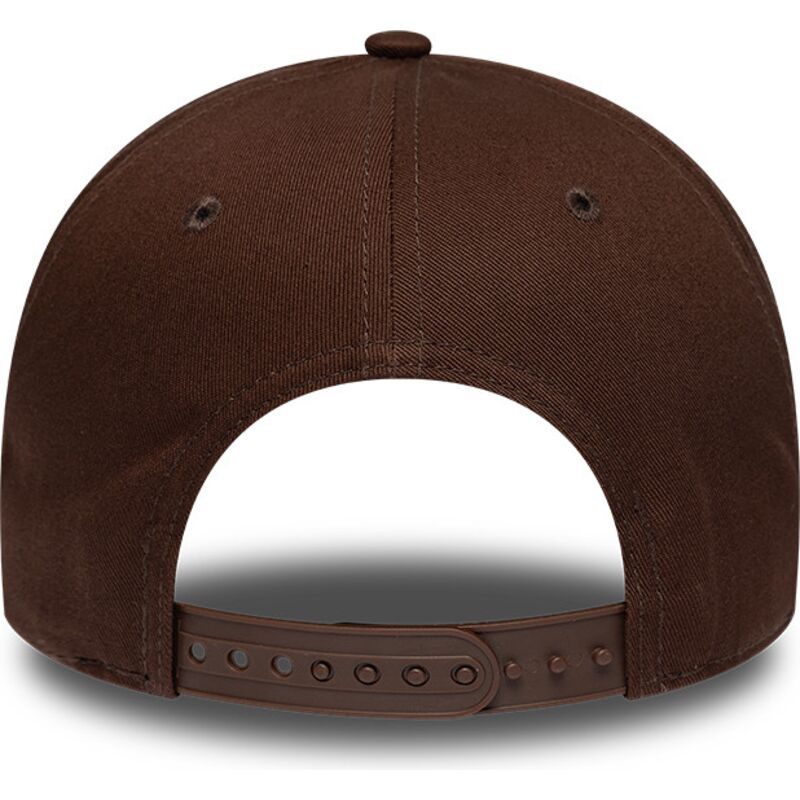 kapa-zaobljena-smeda-snapback-9forty-e-frame-team-outline-los-angeles-dodgers-mlb-new-era kapa-zaobljena-smeda-snapback-9forty-e-frame-team-outline-los-angeles-dodgers-mlb-new-era