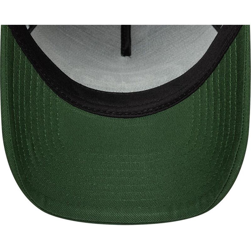 kapa-zaobljena-zelena-snapback-a-frame-oval-patch-foam-new-era