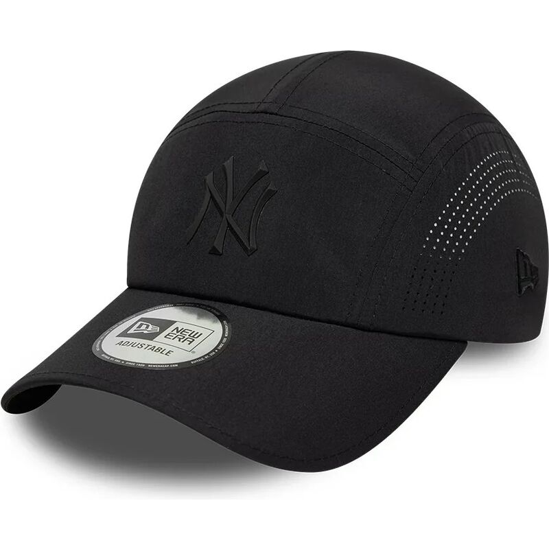 kapa-zaobljena-crna-snapback-runner-tech-midi-new-york-yankees-mlb-new-era