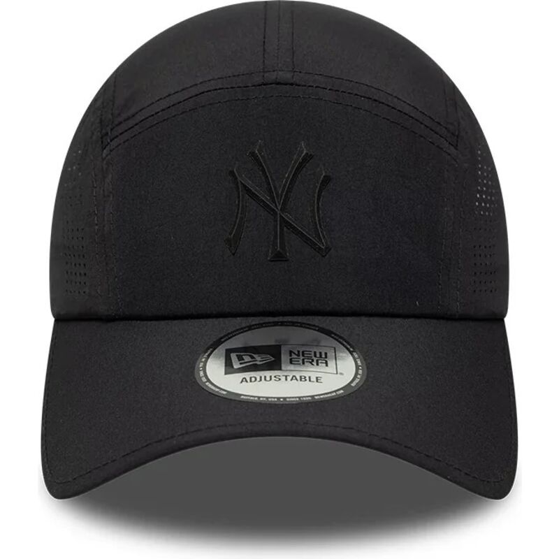 kapa-zaobljena-crna-snapback-runner-tech-midi-new-york-yankees-mlb-new-era