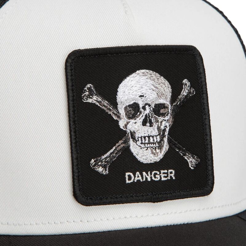 kapa-zaobljena-crna-snapback-danger-skull-and-crossbones-original-recipe-the-farm-goorin-bros