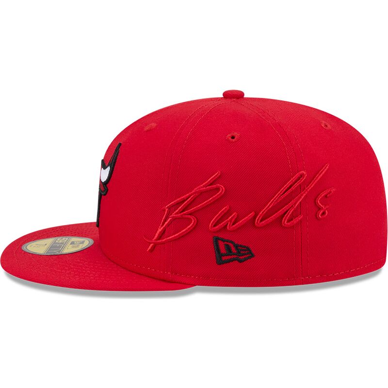 kapa-ravna-crvena-prilagodena-59fifty-side-script-chicago-bulls-nba-new-era kapa-ravna-crvena-prilagodena-59fifty-side-script-chicago-bulls-nba-new-era